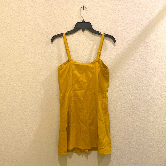 Linen Button Down Dress - Picture 3 of 9